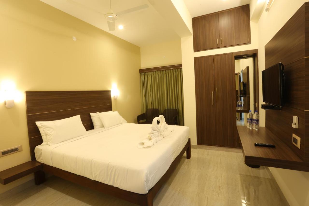 فندق Minas Manor Tiruchirappalli المظهر الخارجي الصورة