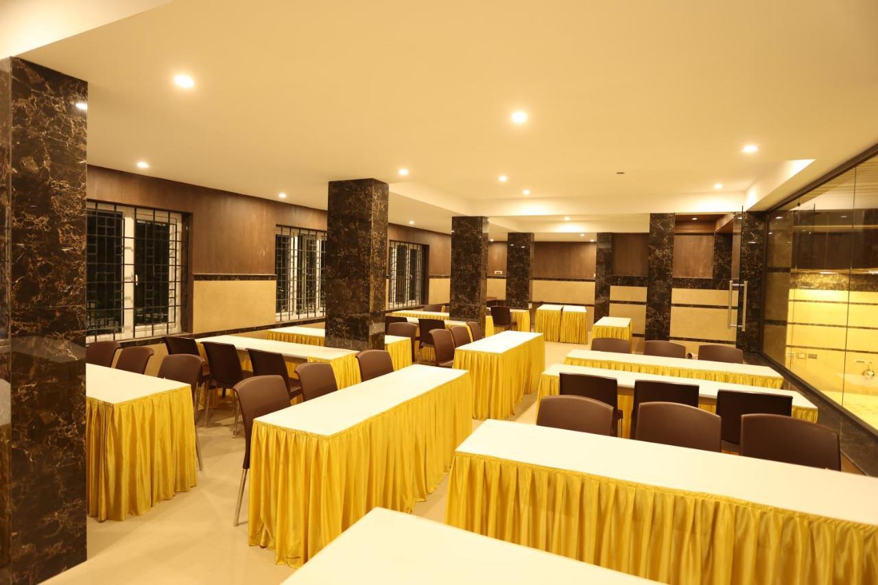 فندق Minas Manor Tiruchirappalli المظهر الخارجي الصورة