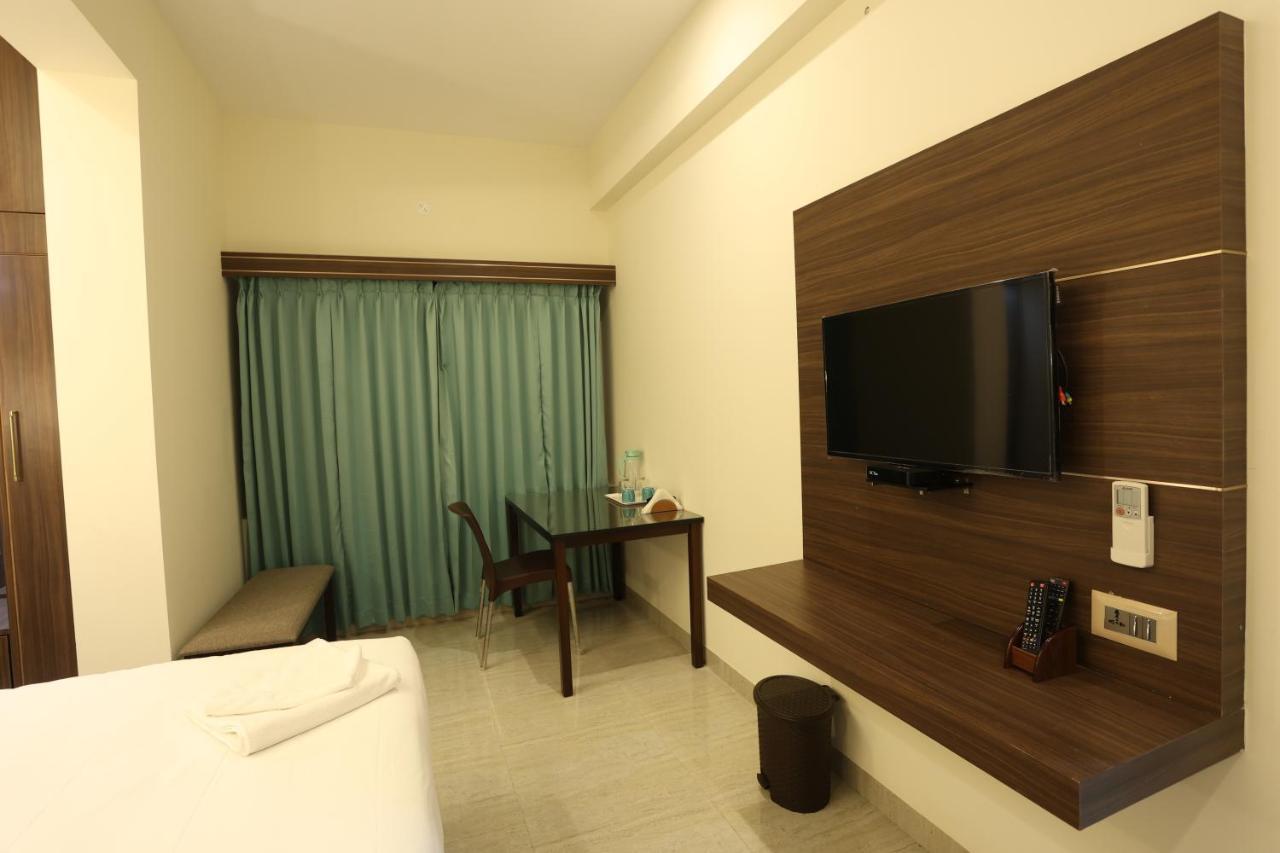 فندق Minas Manor Tiruchirappalli المظهر الخارجي الصورة